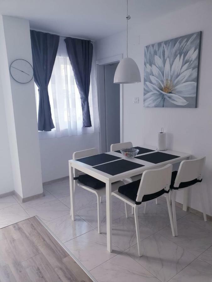 Apartmani Andrej Udbina Exterior photo