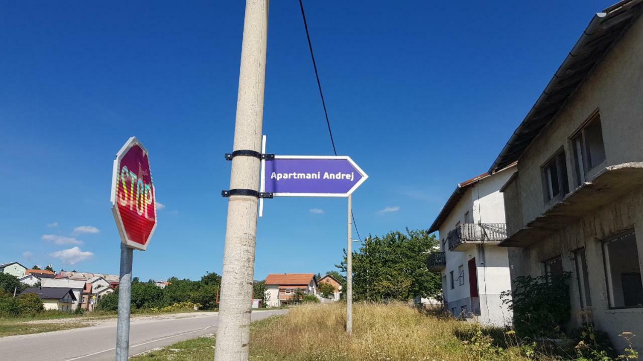 Apartmani Andrej Udbina Exterior photo